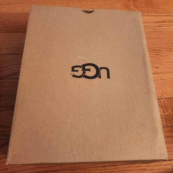 Ugg k Harkley - Picture 3 of 4